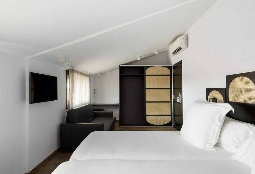 스탠다드 룸, Astoria