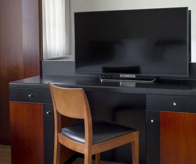 스탠다드 룸, Astoria