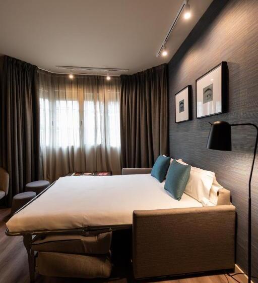Номер Стандарт Трехместный, Atenea Rekord Suites
