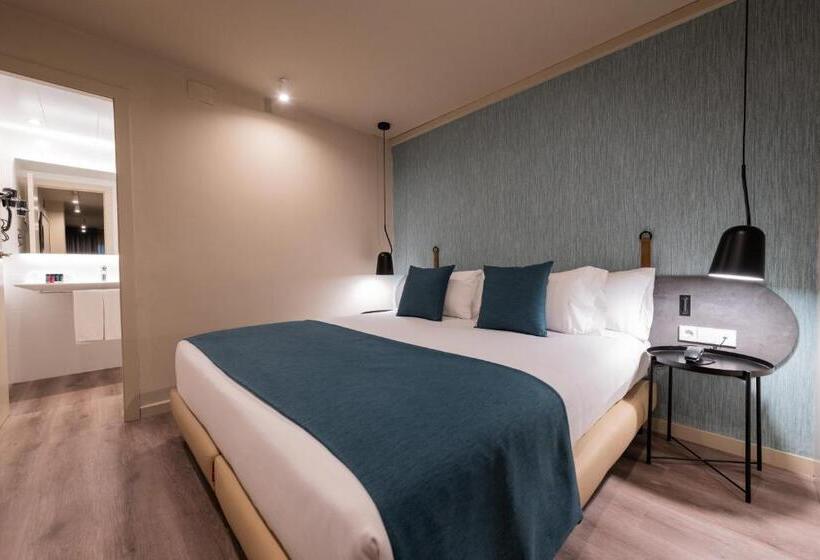 Номер Стандарт, Atenea Rekord Suites