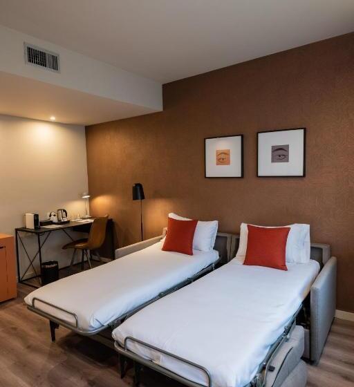 Номер Стандарт Трехместный, Atenea Rekord Suites