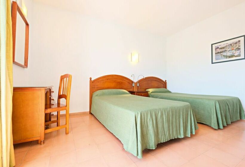 غرفة قياسية مطلّة علي حمام السباحة, Galfi   Boutique & Adults Only