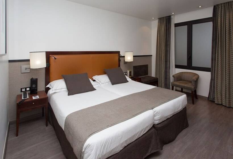 Номер Стандарт Внутренний, Balmoral