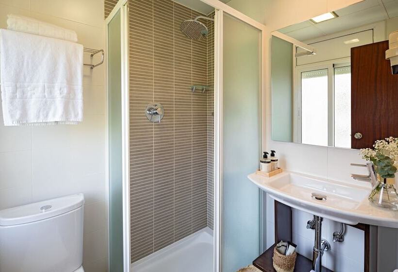 スタンダードルーム, Bonanova Park