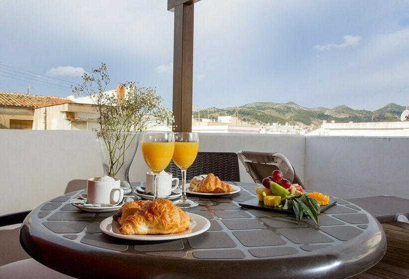 חדר סטנדרט לארבעה, Borgia