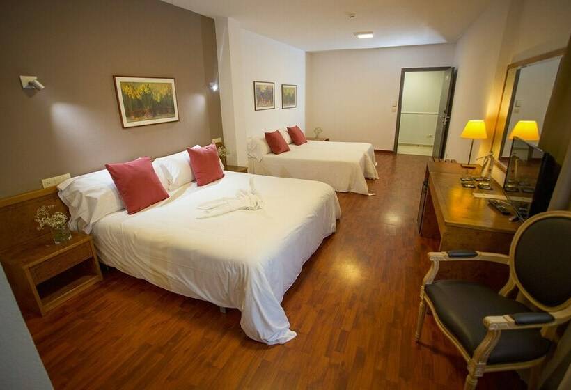 חדר משפחתי, Borgia