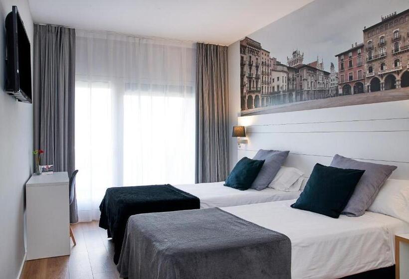 חדר סטנדרט, Can Pamplona