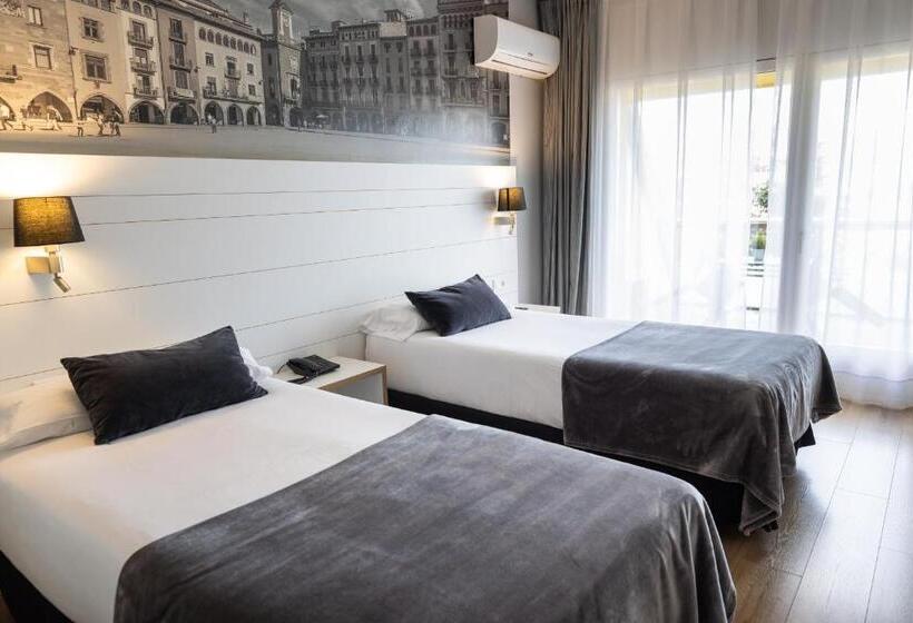 חדר סטנדרט, Can Pamplona