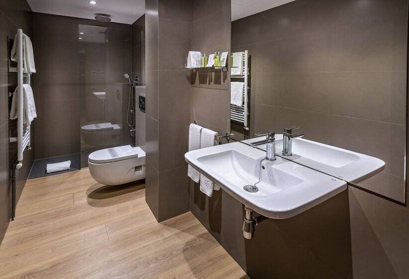 اتاق استاندارد, Ciudad De Castelldefels