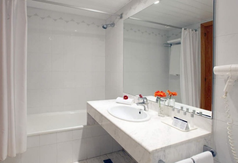 スタンダードシングルルーム, Ciutat De Granollers