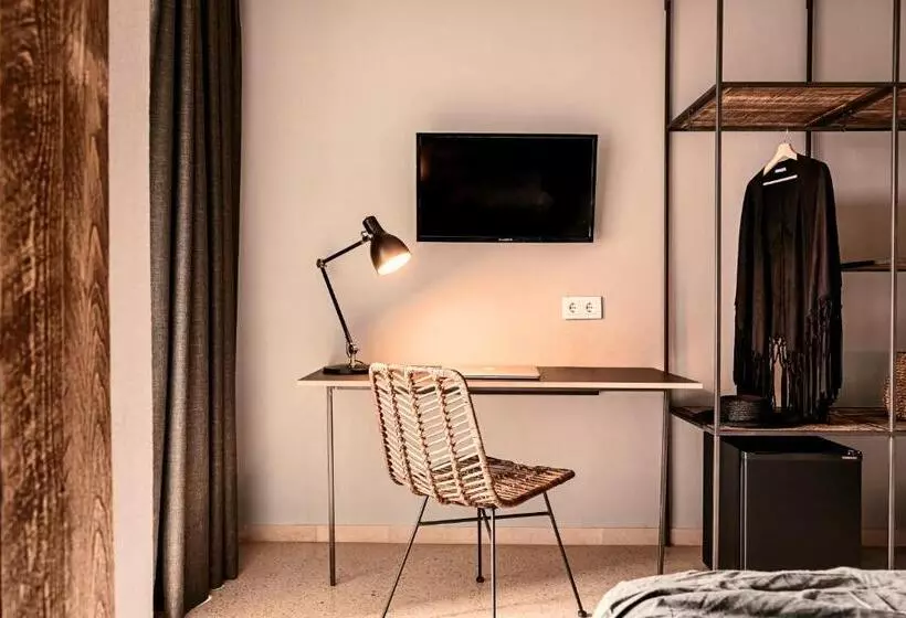 اتاق سوپریور با چشم‌انداز استخر, Caramelo Palma Beach - Adults Only