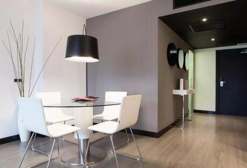 Suite con Terraza, Dimar