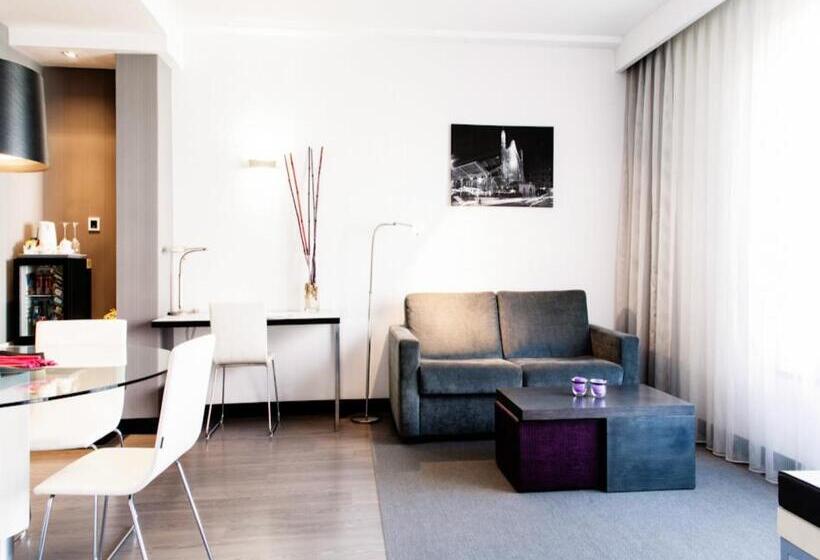 جناح مزود بتراس, Dimar