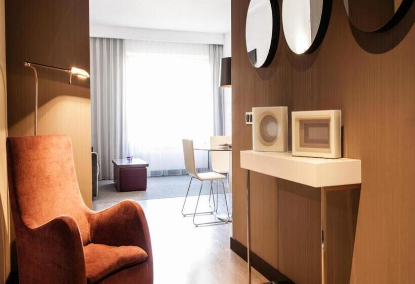 جناح مزود بتراس, Dimar