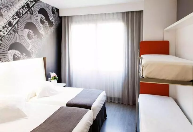 Habitación Cuádruple Estándar, Dimar