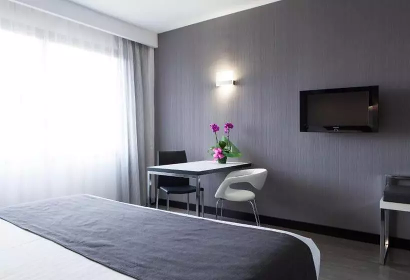 Habitación Estándar Vista Ciudad, Dimar