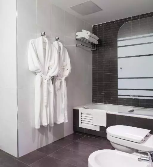 Suite con Terraza, Dimar