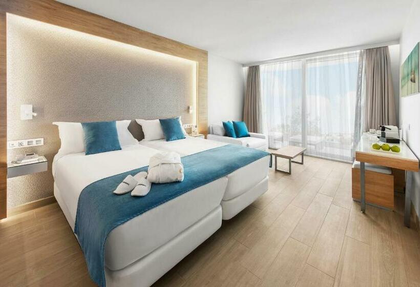 Номер Комфорт Вид на Бассейн, Elba Sunset Mallorca Thalasso Spa