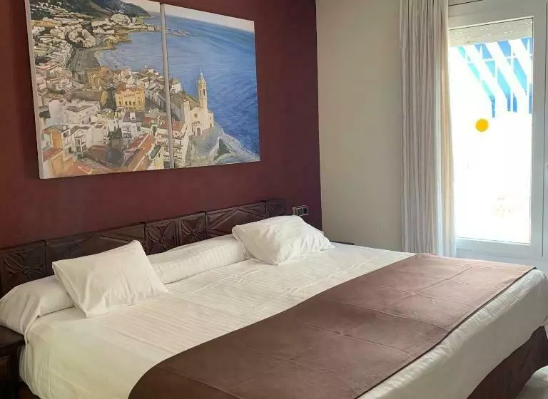 Standart Oda, Galeón