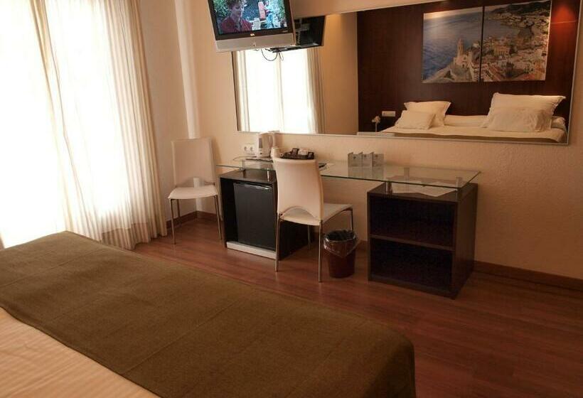 غرفة سوبيريور, Galeón