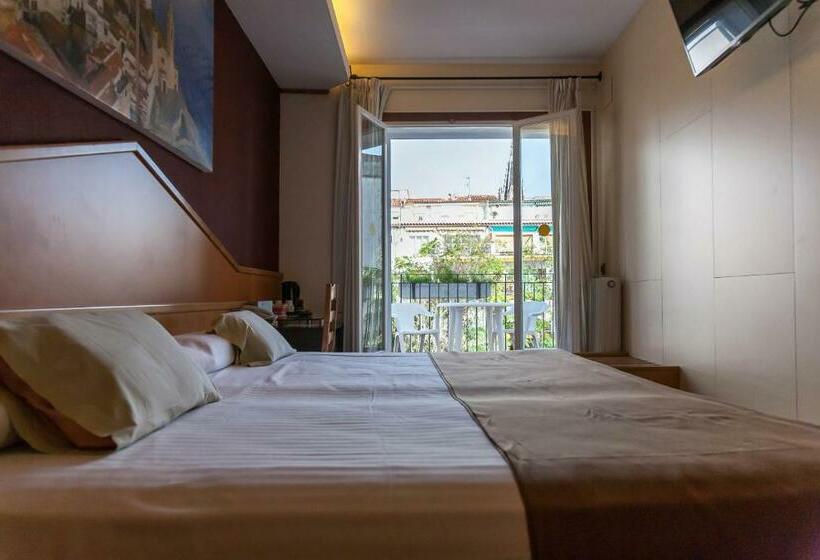 标准间带阳台, Galeón