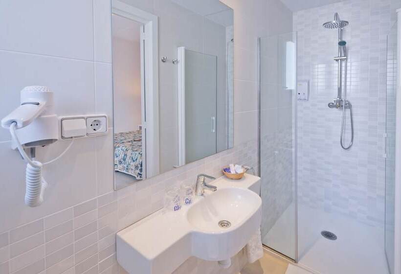 스탠다드 스튜디오, Ght Balmes, Hotel Aparthotel&splash