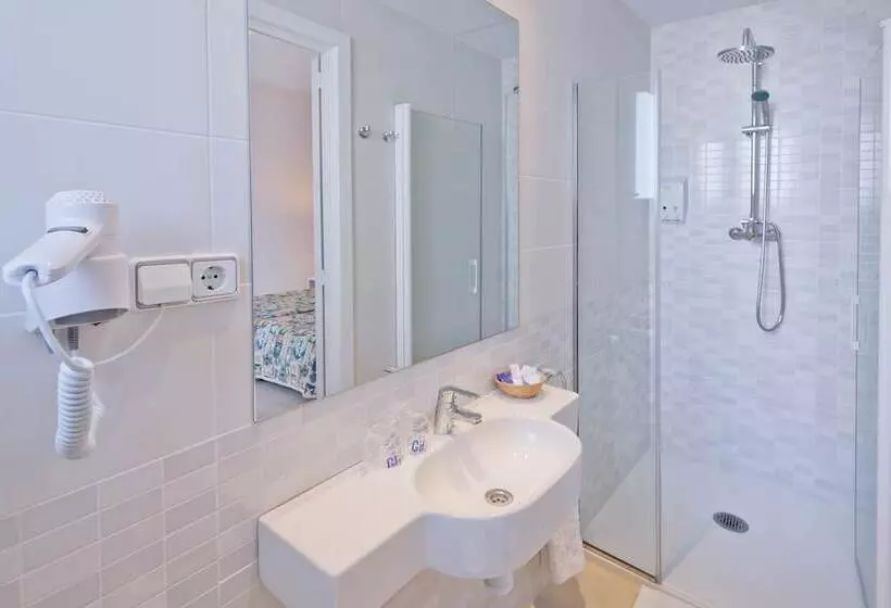 استودیوی استاندارد, Ght Balmes, Hotel Aparthotel&splash