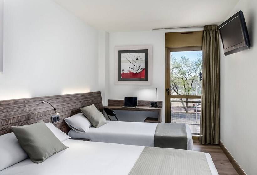 Номер Стандарт Трехместный, Hc Mollet Barcelona