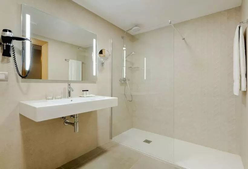 اتاق استاندارد, Hesperia Barcelona Sant Just