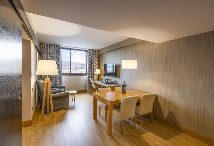 Люкс, Hesperia Barcelona Sant Just