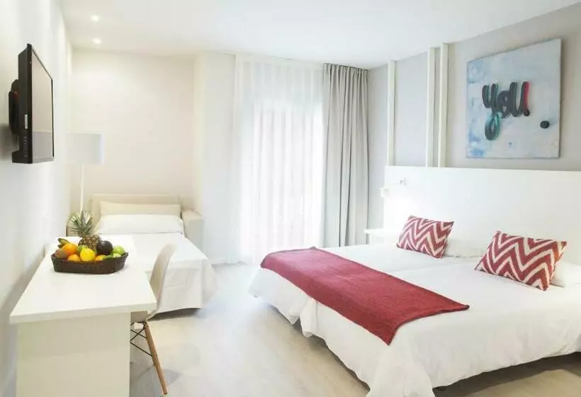 Deluxe Triple Room, Ibersol Antemare - Adults Only