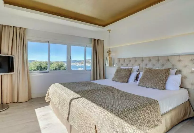 اتاق استاندارد با چشم‌انداز دریا, Hotel Illa D'Or 4* Sup & Club Apartments