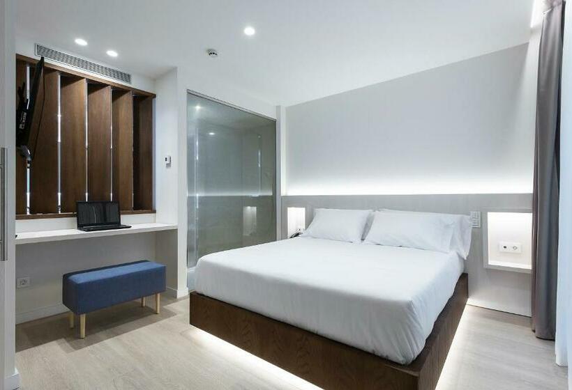 Полулюкс Вид на Море, Indalo Park