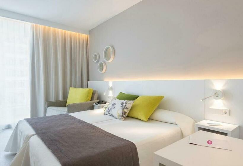 이코노미 룸, Js Sol De Alcudia