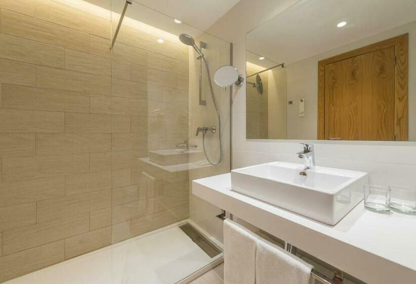 이코노미 룸, Js Sol De Alcudia