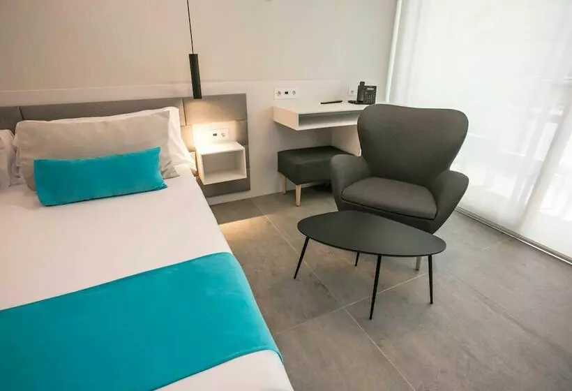 اتاق استاندارد سه تخته با چشم‌انداز استخر, Kaktus Hotel Kaktus Playa   Adults Recommended