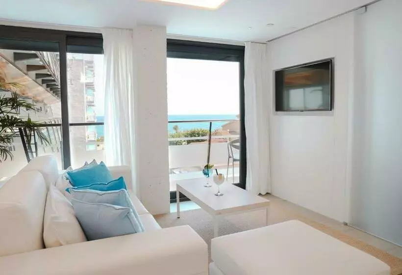 سوییت سوپریور با چشم‌انداز دریا, Kaktus Hotel Kaktus Playa   Adults Recommended