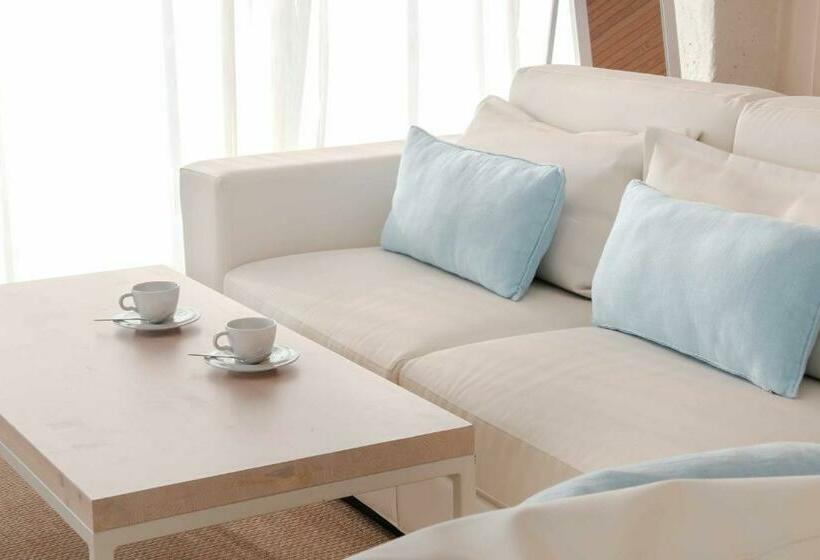 带海景的复工套房, Kaktus Hotel Kaktus Playa   Adults Recommended