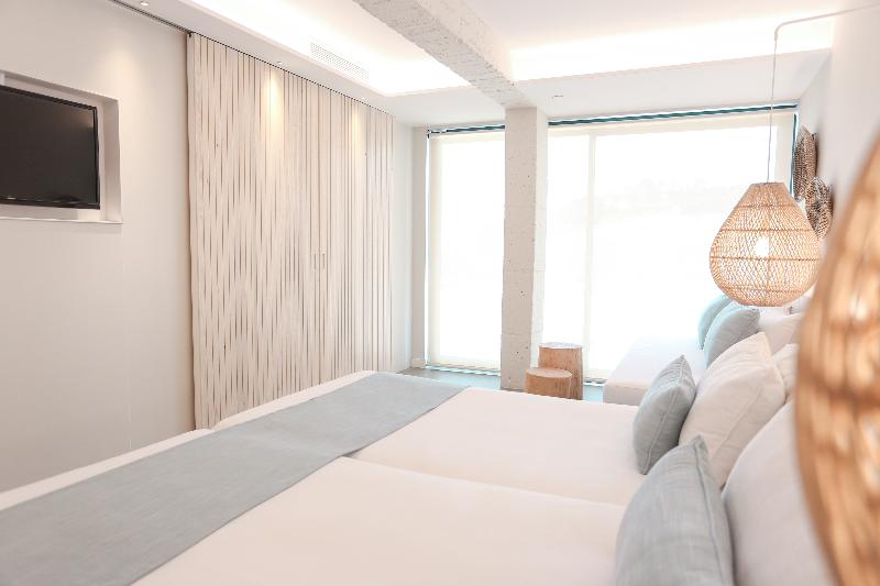 带泳池的标准三人间, Kaktus Hotel Kaktus Playa   Adults Recommended