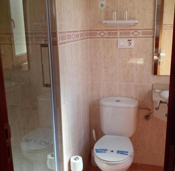 חדר סטנדרט, Mavi