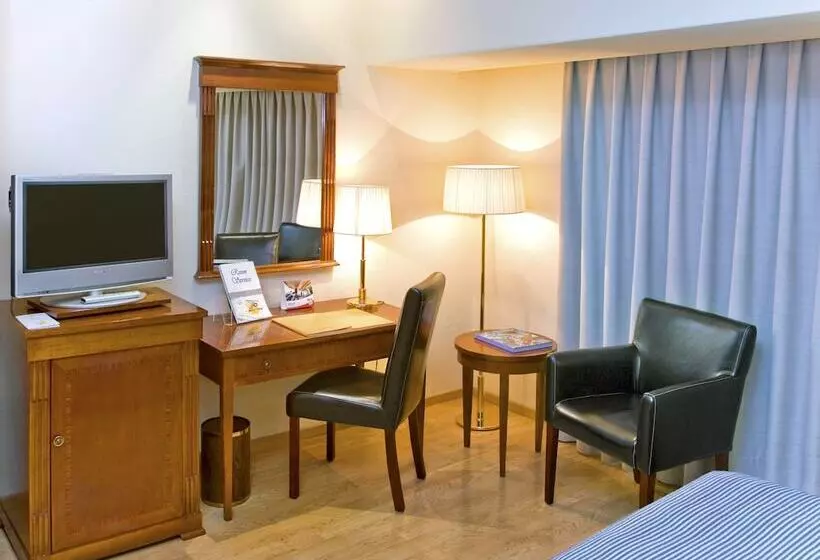 Classic Room with Views, Melia Plaza Valencia
