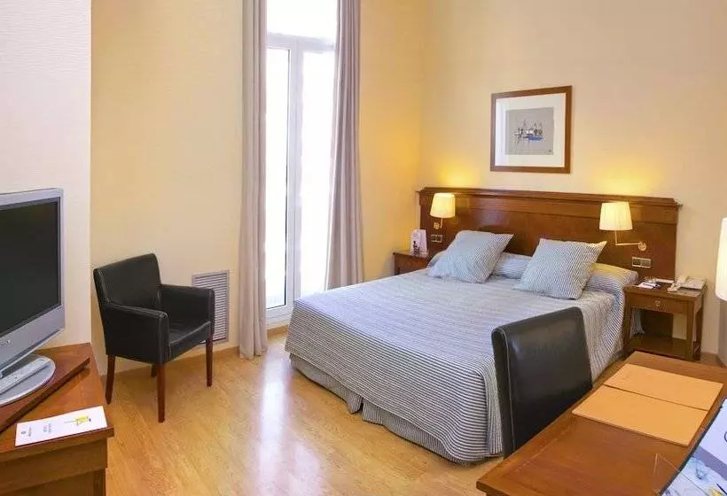 Classic Room with Views, Melia Plaza Valencia