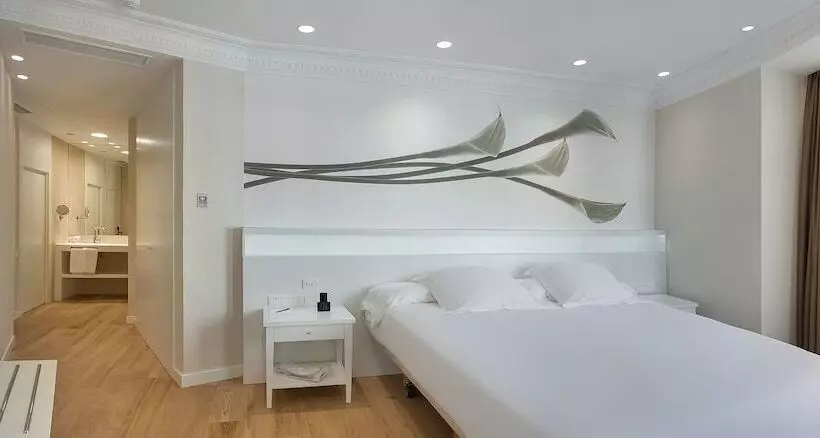 Premium room with view, Melia Plaza Valencia