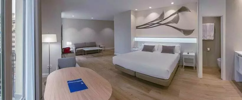سوییت جونیور اجرایی, Melia Plaza Valencia