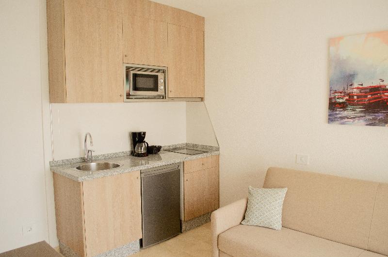 غرفة قياسية, Melia Plaza Valencia