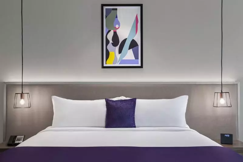 اتاق لوکس با چشمانداز شهر, Melia Plaza Valencia