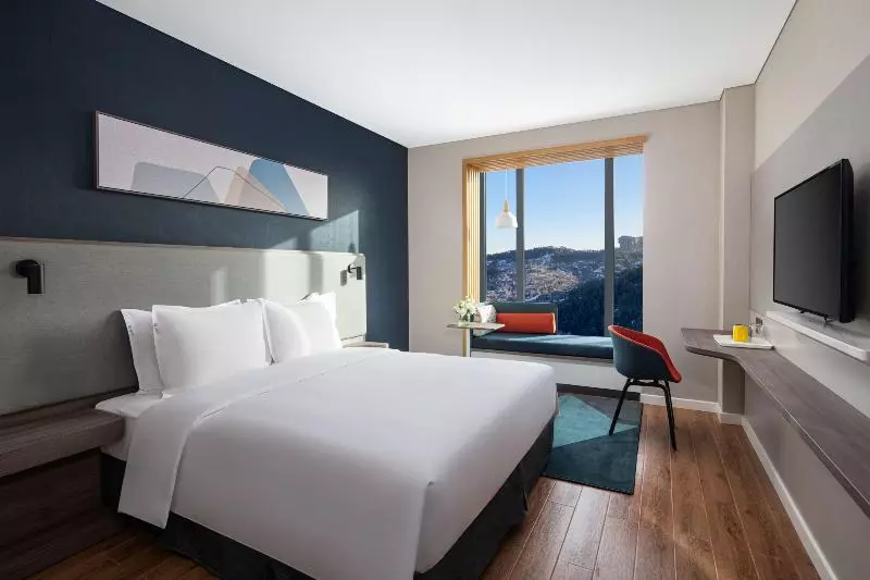 اتاق استاندارد تودرتو, Melia Plaza Valencia