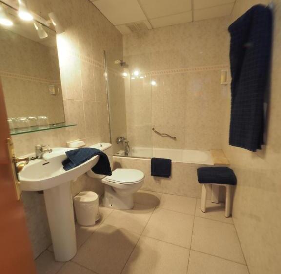 Номер Стандарт Трехместный, Montserrat