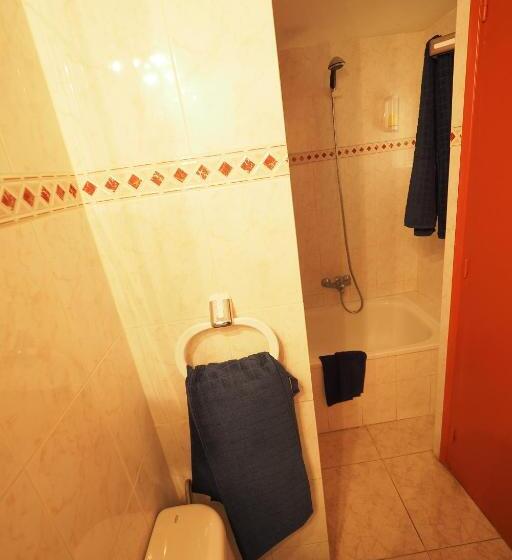 Номер Стандарт Трехместный, Montserrat