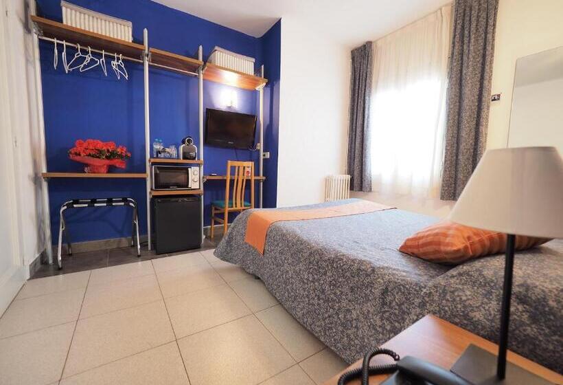 Номер Economy, Montserrat